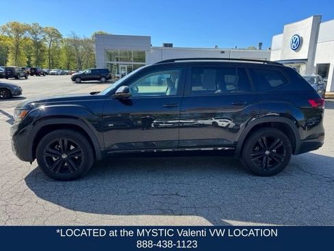 Certified 2023 Volkswagen Atlas SEL R-Line AWD/4WD image 7