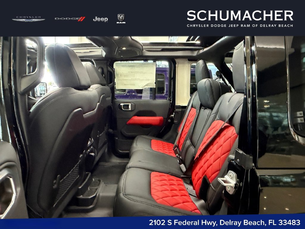 New 2026 Jeep Wrangler Unlimited Sahara AWD/4WD image 12