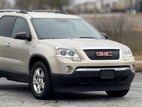 Used 2011 GMC Acadia SLE image 15