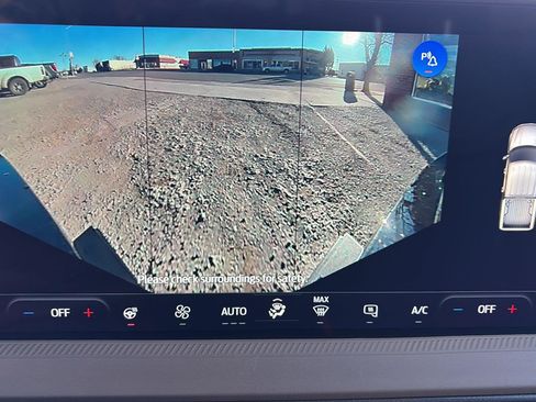 New 2026 Ford Maverick Lariat w/ Black Appearance Package image 23