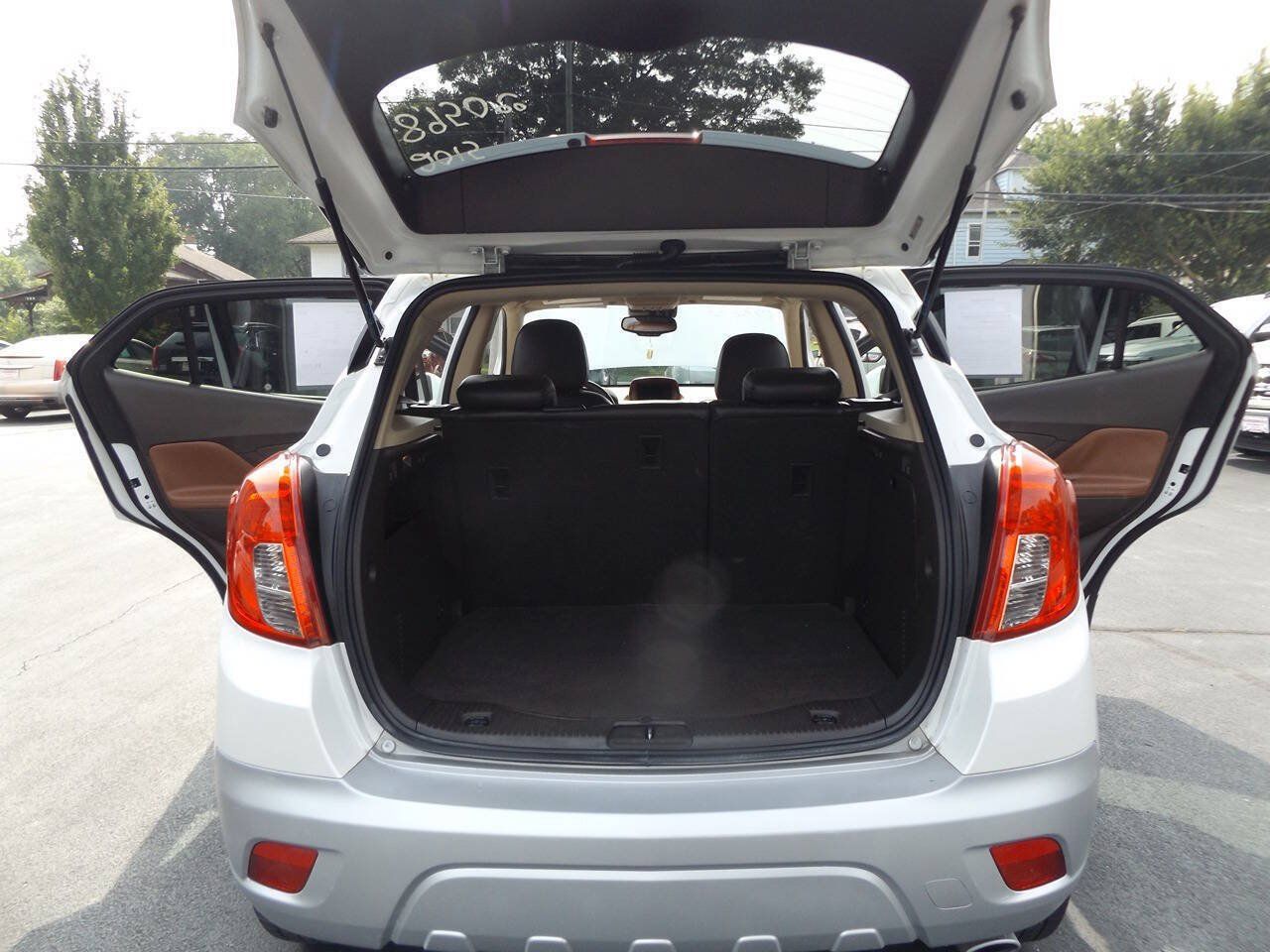 Used 2015 Buick Encore Leather AWD/4WD image 29