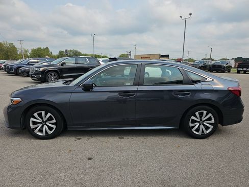 Used 2025 Honda Civic LX image 4