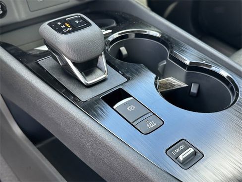 New 2026 Nissan Rogue SV image 25