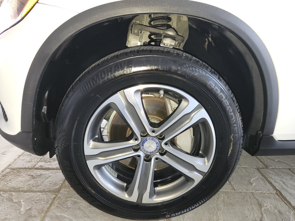 Used 2017 Mercedes-Benz GLC 300 image 31