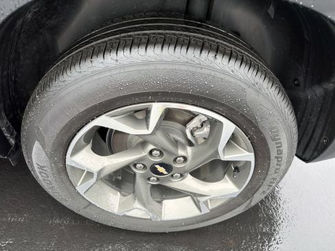 Certified 2024 Chevrolet Trax LT FWD image 23