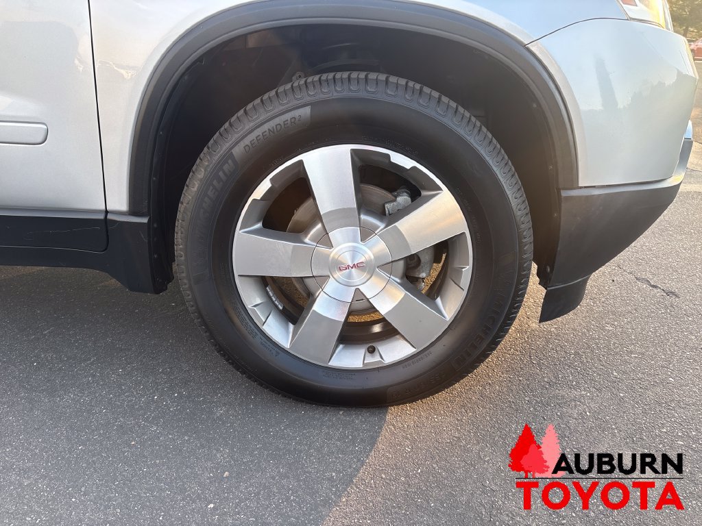 Used 2011 GMC Acadia SLT FWD image 25