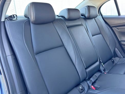 Used 2025 MAZDA MAZDA3 s image 34