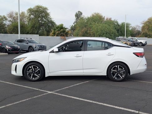 Certified 2024 Nissan Sentra SV image 3