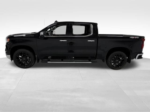 Certified 2025 Chevrolet Silverado 1500 LTZ w/ LTZ Premium Package AWD/4WD image 3
