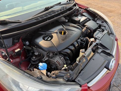 Used 2015 Hyundai Elantra Limited FWD image 36
