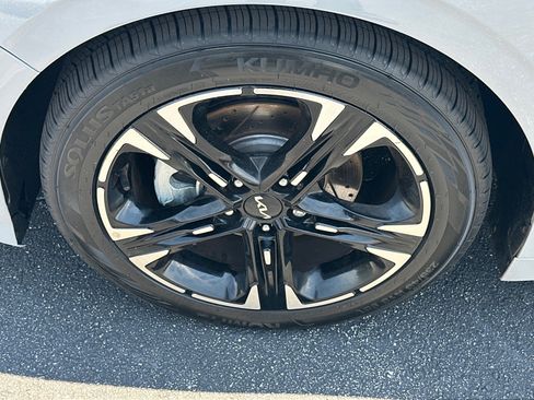 Certified 2022 Kia K5 GT-Line w/ GT-Line FWD Premium Package image 16