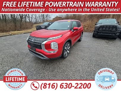 Used 2025 Mitsubishi Outlander SE