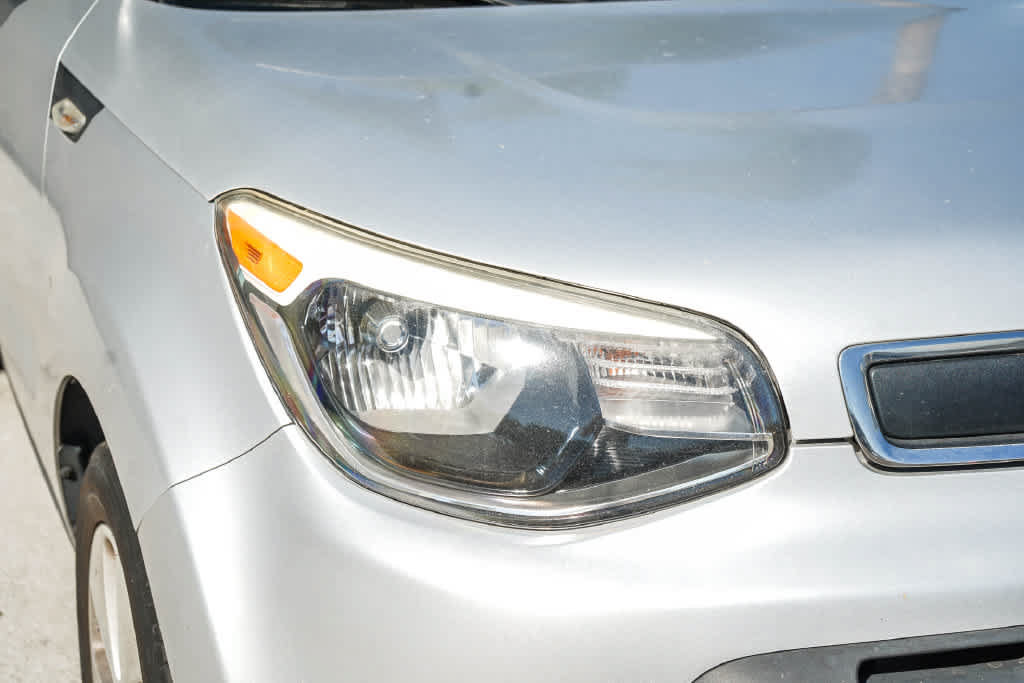 Used 2014 Kia Soul FWD image 4
