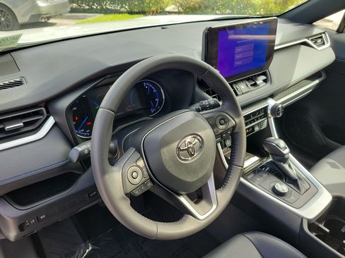 Certified 2023 Toyota RAV4 XSE AWD/4WD image 25
