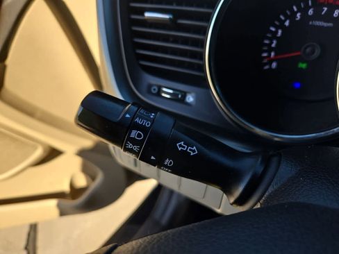 Used 2013 Kia Optima LX image 25