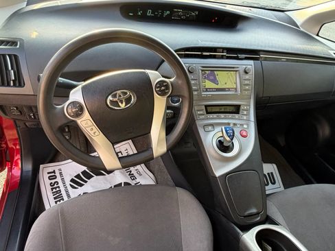 Used 2013 Toyota Prius Three FWD image 15
