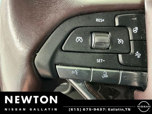 Used 2021 Cadillac Escalade ESV Sport Platinum RWD image 73