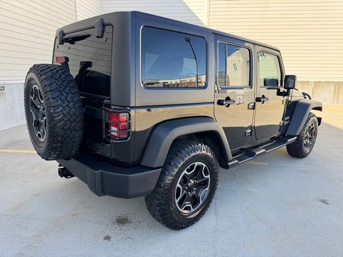 Used 2015 Jeep Wrangler Unlimited Sport w/ Quick Order Package 24S image 3
