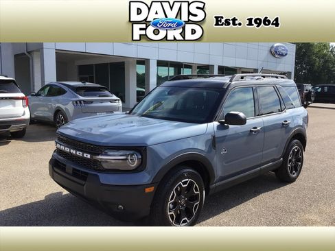 New 2026 Ford Bronco Sport Outer Banks AWD/4WD image 1