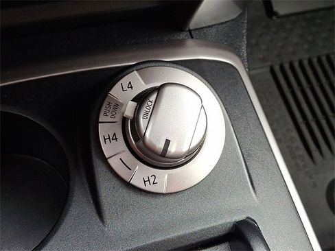 Certified 2019 Toyota 4Runner SR5 image 23