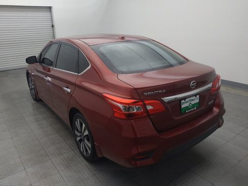 Used 2019 Nissan Sentra SV w/ Special Edition Package FWD image 5