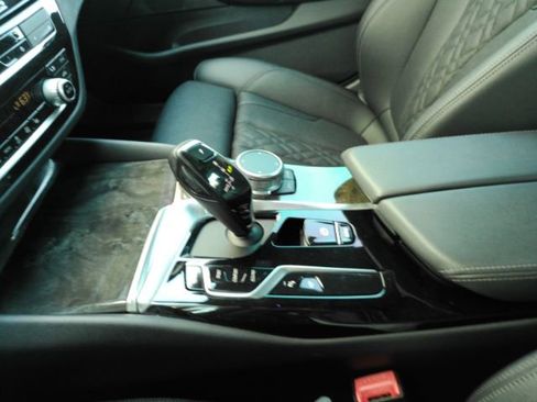 Used 2021 BMW 530i 530I w/ M Sport Package image 44