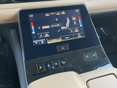 Certified 2026 INFINITI QX80 Luxe w/ Cargo Package AWD/4WD image 29