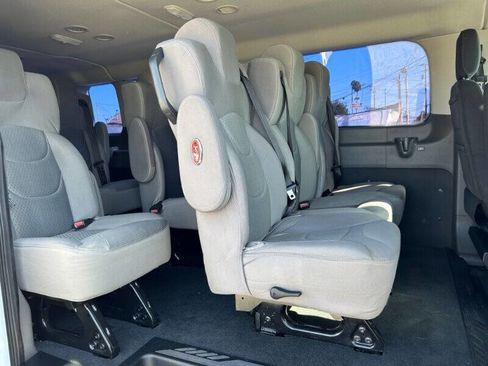 Used 2020 Ford Transit 350 XLT image 12