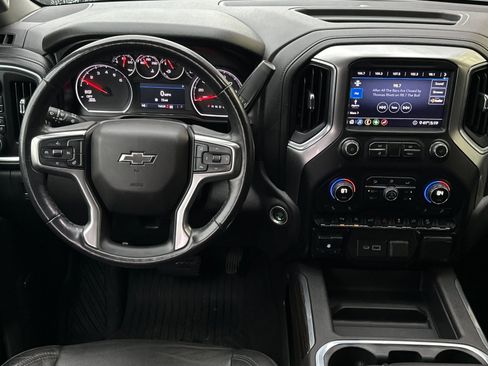 Used 2020 Chevrolet Silverado 1500 LT Trail Boss image 12