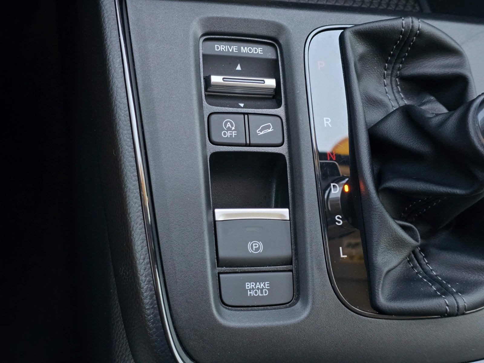 Used 2024 Honda CR-V EX-L image 20