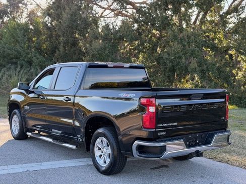 Used 2019 Chevrolet Silverado 1500 LT w/ Texas Edition image 3