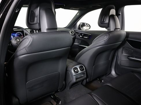 Certified 2025 Mercedes-Benz C 300 4MATIC Sedan image 35