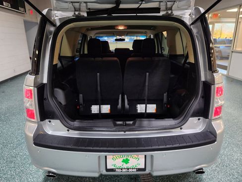 Used 2019 Ford Flex SE image 22