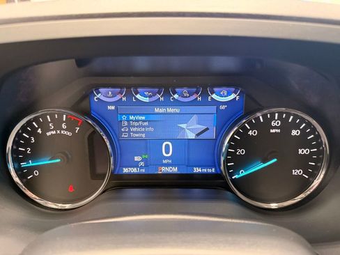 Used 2023 Ford Expedition XLT image 29