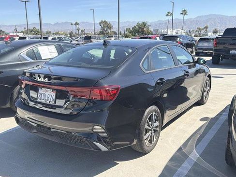 Used 2024 Kia Forte LXS FWD image 8