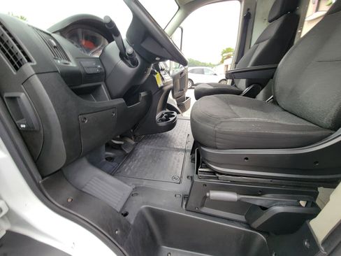 Used 2017 RAM ProMaster 1500 w/ Interior Convenience Group FWD image 19