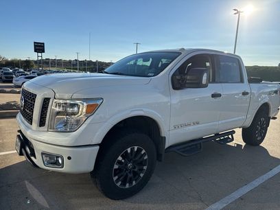 Used 2019 Nissan Titan PRO-4X w/ Pro-4x Convenience Package