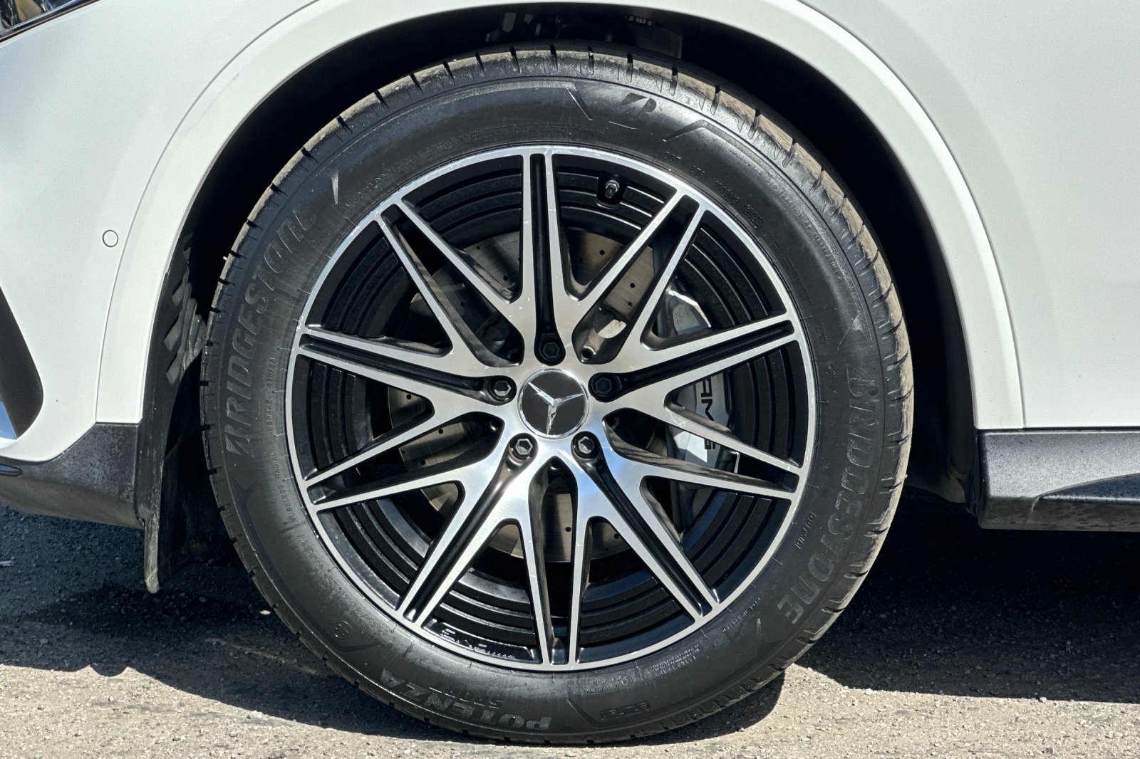 Used 2025 Mercedes-Benz GLC 43 AMG 4MATIC image 11
