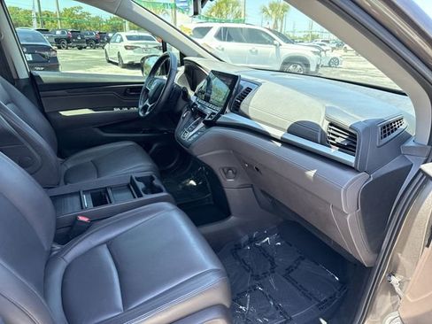 Used 2018 Honda Odyssey EX-L image 18