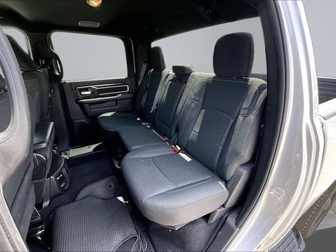 Certified 2026 RAM 2500 Big Horn AWD/4WD image 19