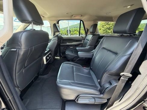 Used 2022 Ford Expedition XLT AWD/4WD image 36