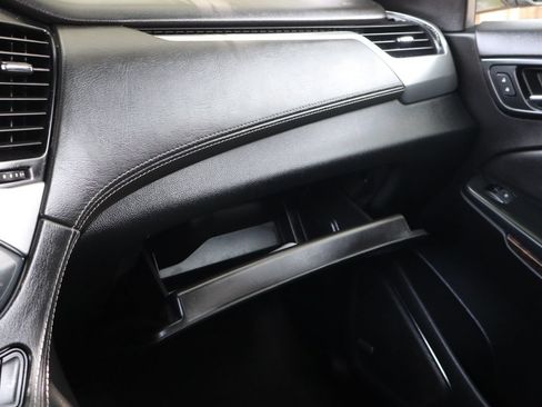 Used 2020 Chevrolet Tahoe LT AWD/4WD image 38