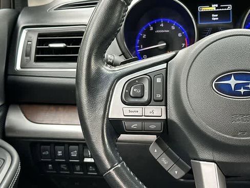 Used 2016 Subaru Outback 3.6R Limited AWD/4WD image 9