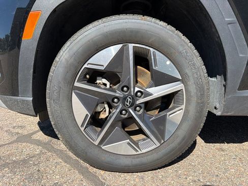 Used 2025 Hyundai Tucson SEL AWD/4WD image 16