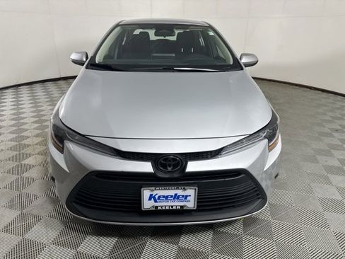Used 2023 Toyota Corolla LE image 5