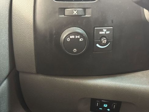 Used 2012 Chevrolet Silverado 3500 W/T w/ Snow Plow Prep Package image 35