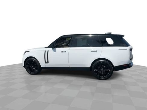Used 2023 Land Rover Range Rover Long Wheelbase SE AWD/4WD image 6