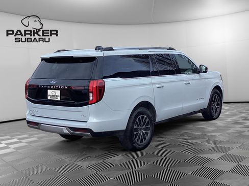 Used 2025 Ford Expedition Max Platinum image 5