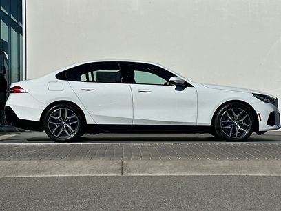 New 2026 BMW i5 eDrive40 w/ M Sport Package