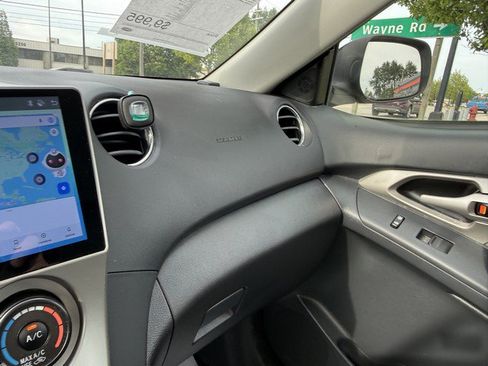 Used 2009 Toyota Matrix S AWD/4WD image 33